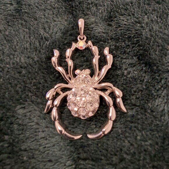 SPIDER PENDANT FROM 2005, BEAUTIFUL SPARKLE - Picture 4 of 6